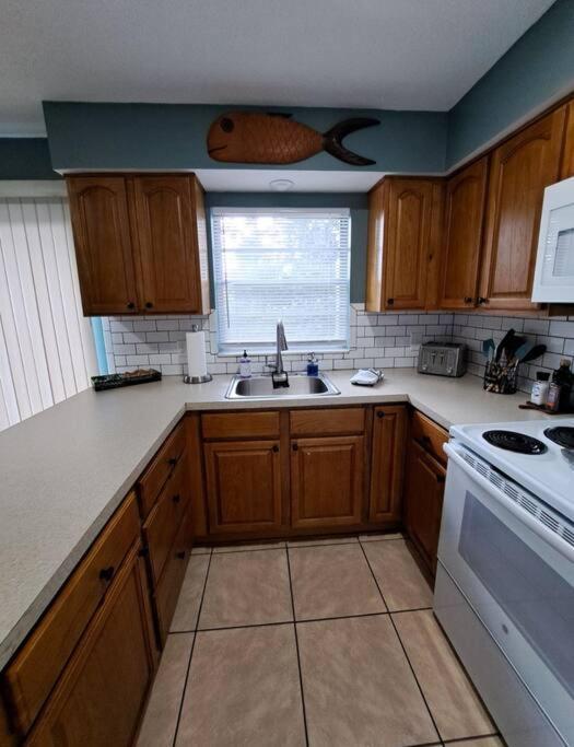 Nature Coast Getaway #1 - Cozy 2 Bedroom هوموساسا المظهر الخارجي الصورة